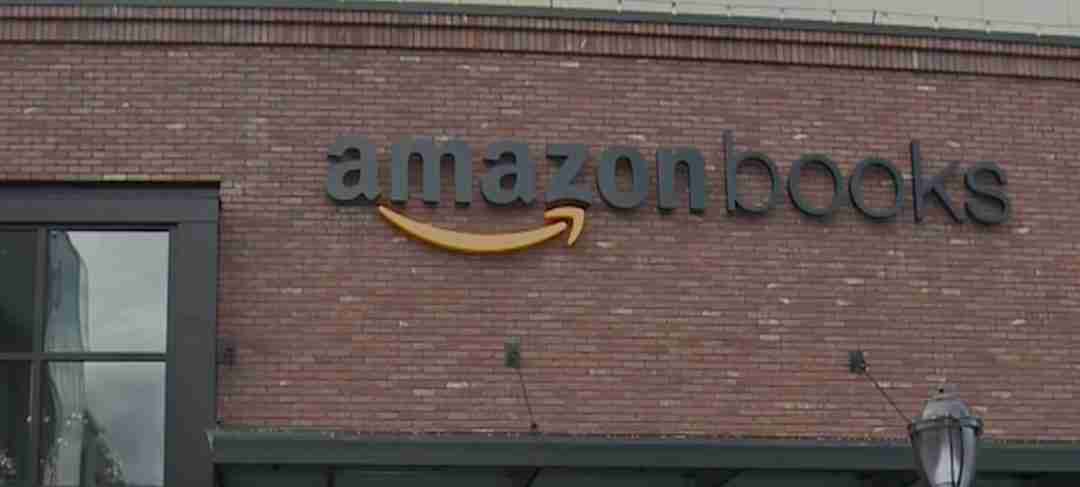 How Amazon is Reinventing Retail – Literally from The Ground Up!
