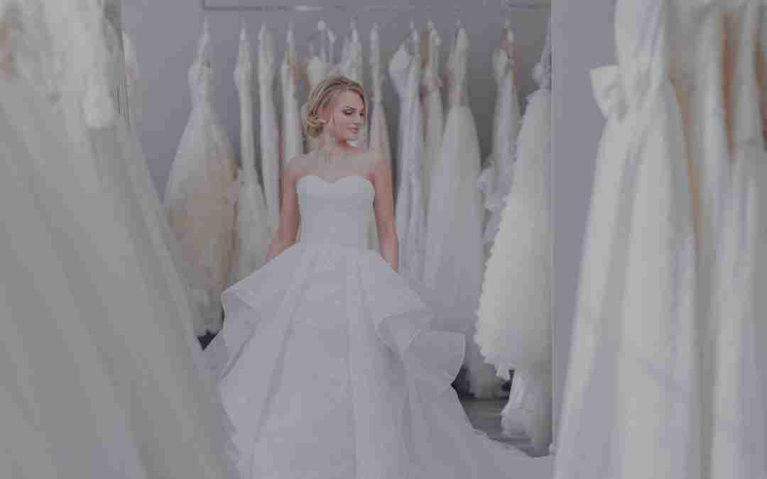 What does Bridal Wear have in common with Business Model Transformation?