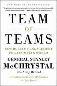 book cover of team of teams by General Stanley McChrystal