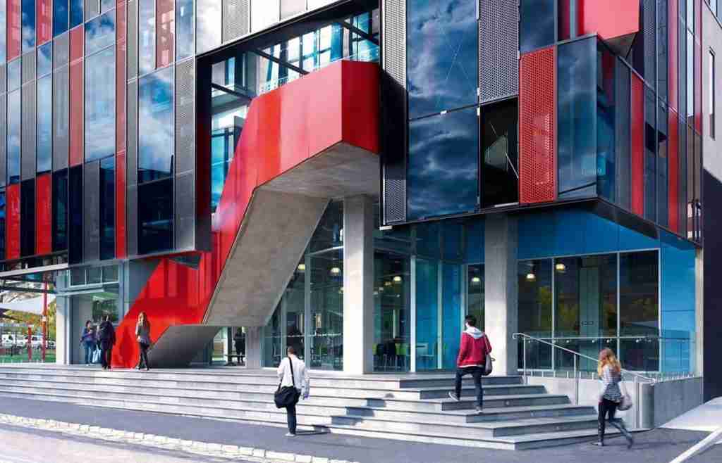 Strategy Refresh, A Focus on International Students and a Strategy Refresh for Swinburne University of Technology